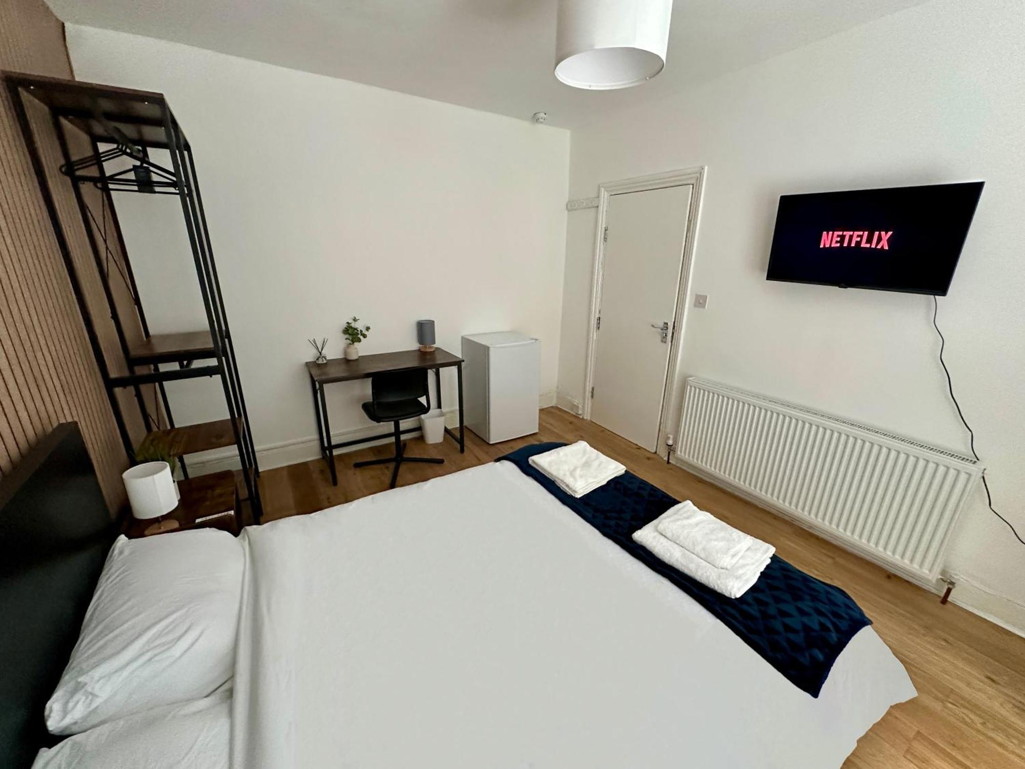לונדון Stratford Guesthouse מראה חיצוני תמונה